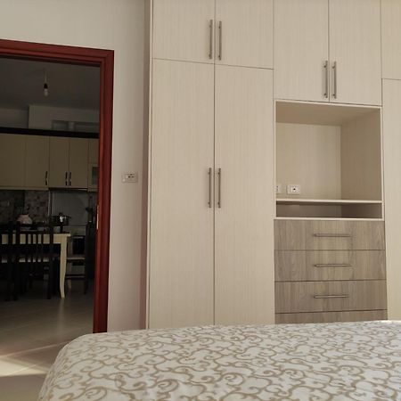 Ionia Apartments Sarande Bagian luar foto