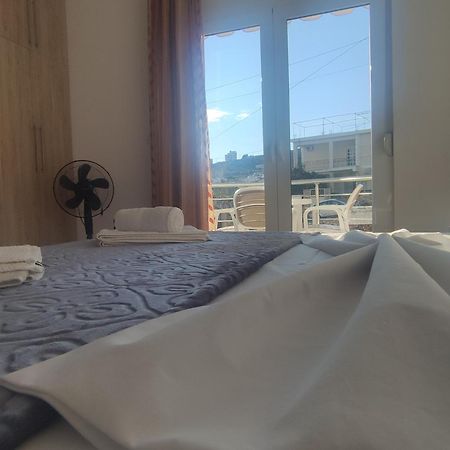 Ionia Apartments Sarande Bagian luar foto