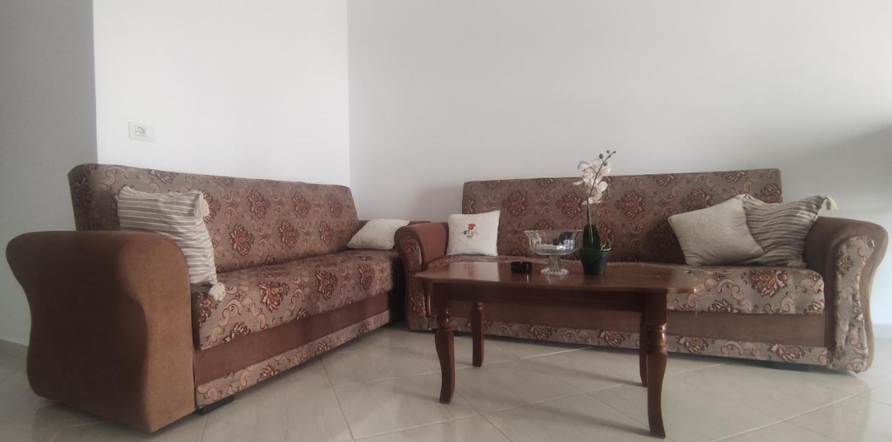 Ionia Apartments Sarande Bagian luar foto