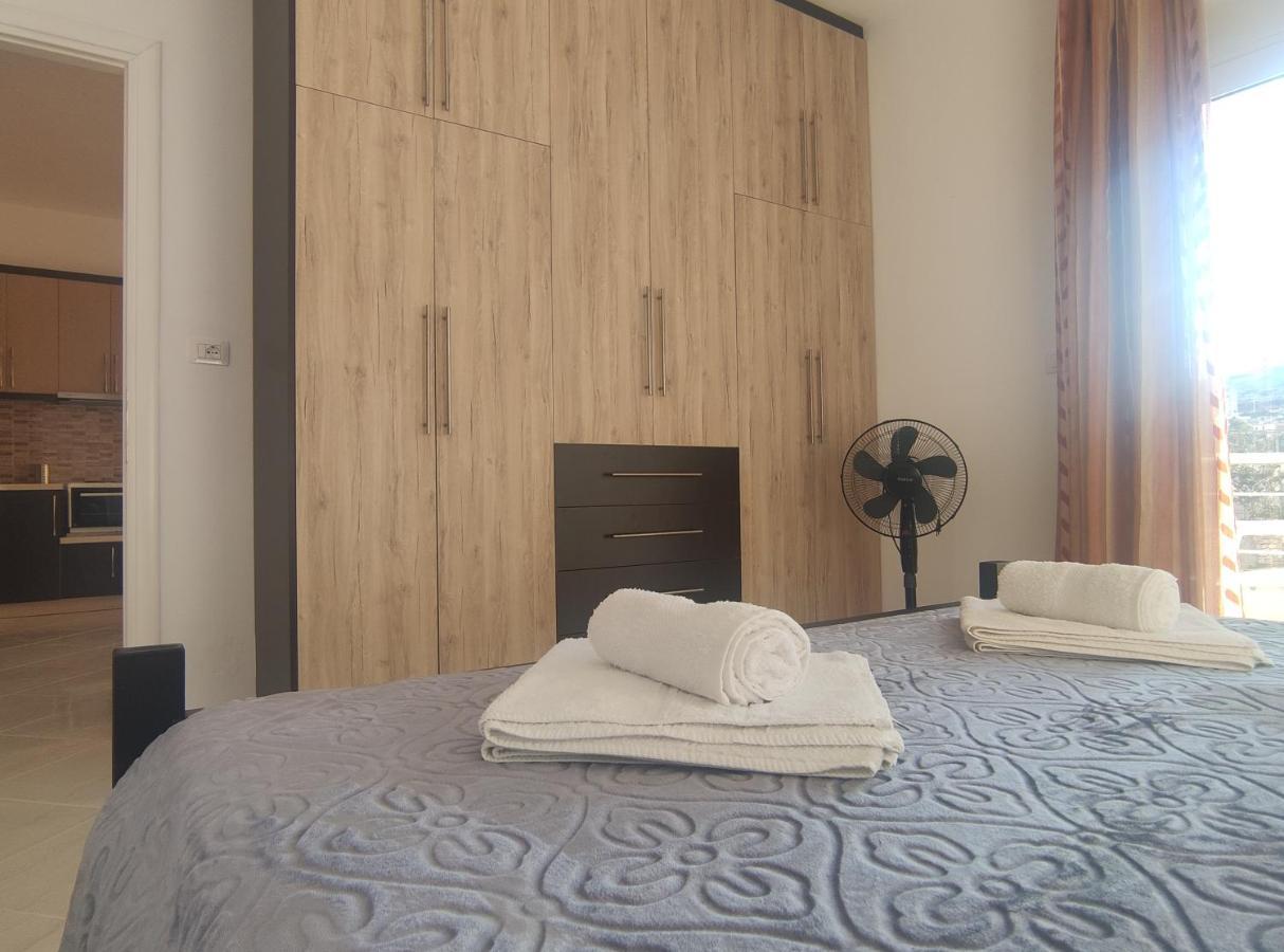 Ionia Apartments Sarande Bagian luar foto
