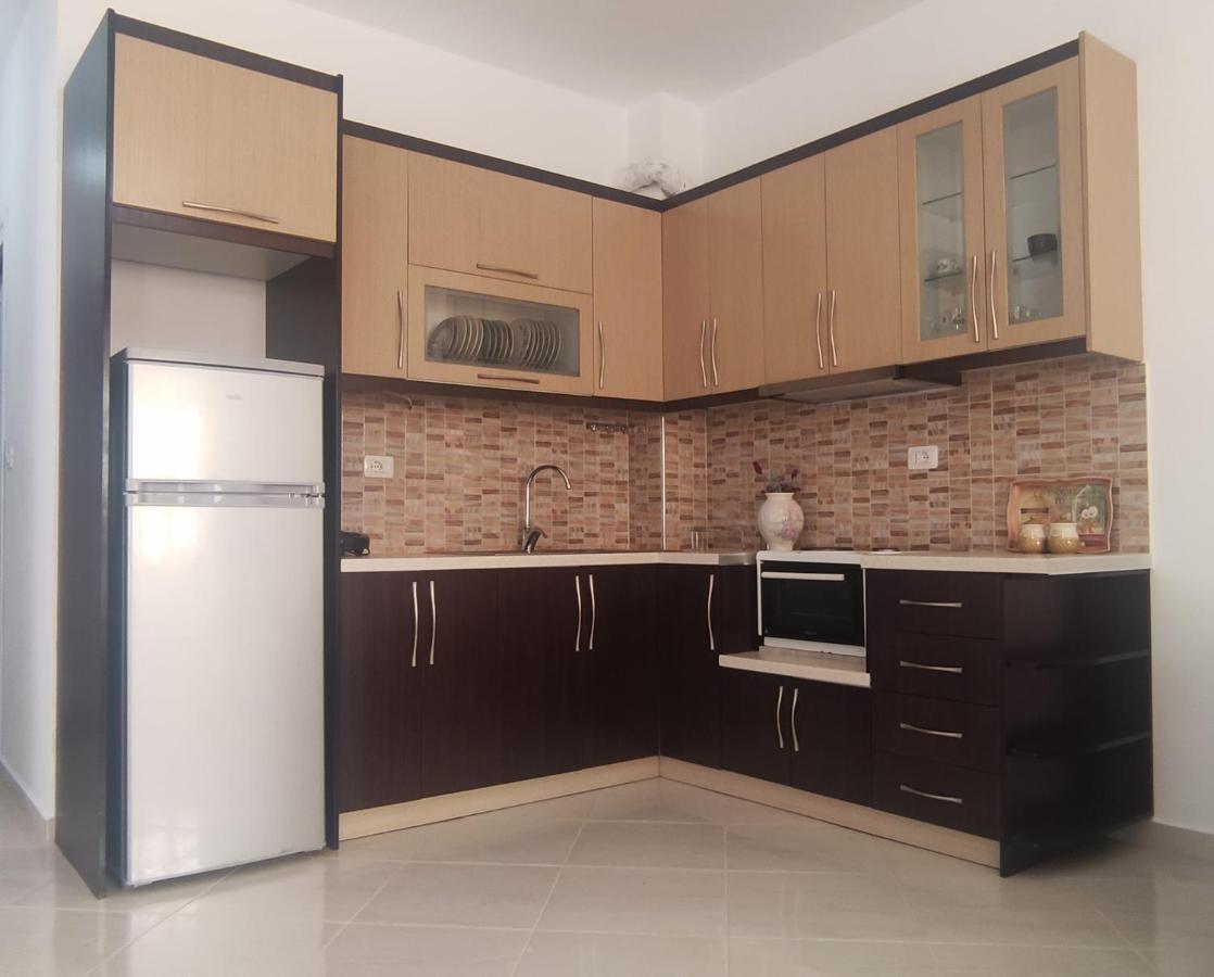 Ionia Apartments Sarande Bagian luar foto