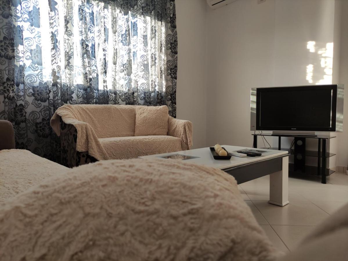 Ionia Apartments Sarande Bagian luar foto