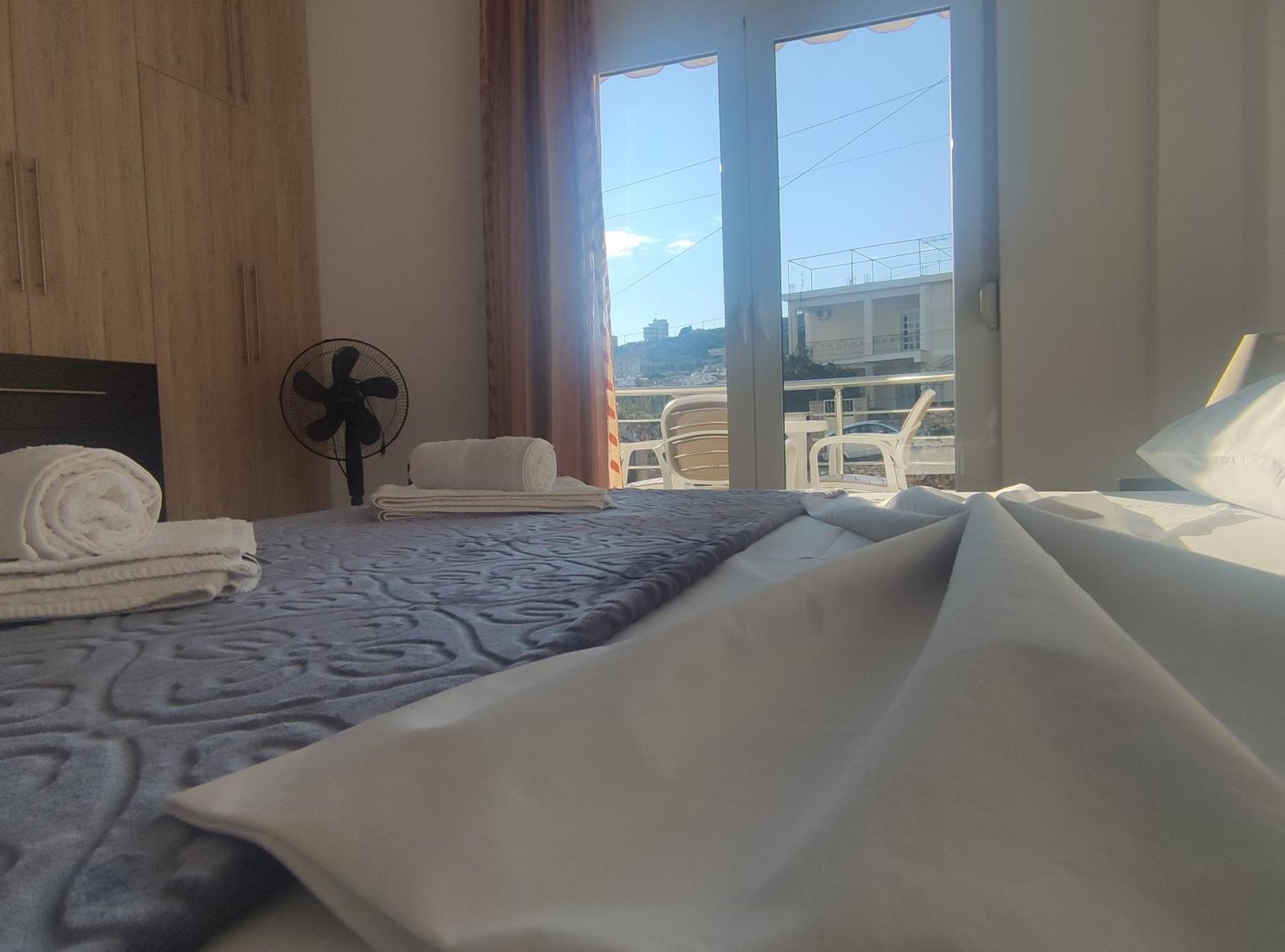 Ionia Apartments Sarande Bagian luar foto