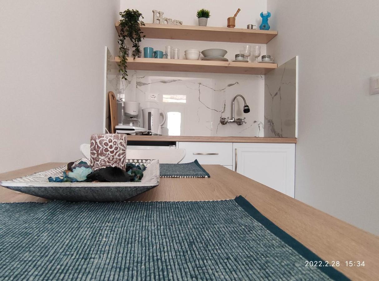 Ionia Apartments Sarande Bagian luar foto