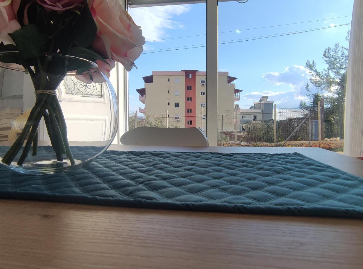 Ionia Apartments Sarande Bagian luar foto